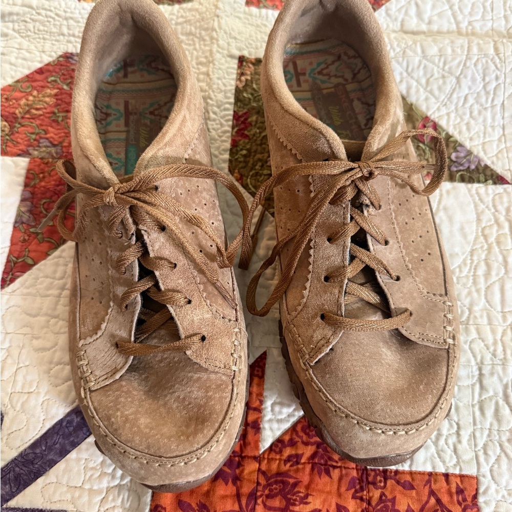 Skechers Tan Suede Comfort Sneakers